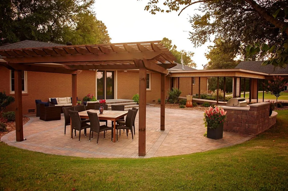 Trusted garden landscaping in Lexington, TN - DOC's Landscaping and Lawn Service