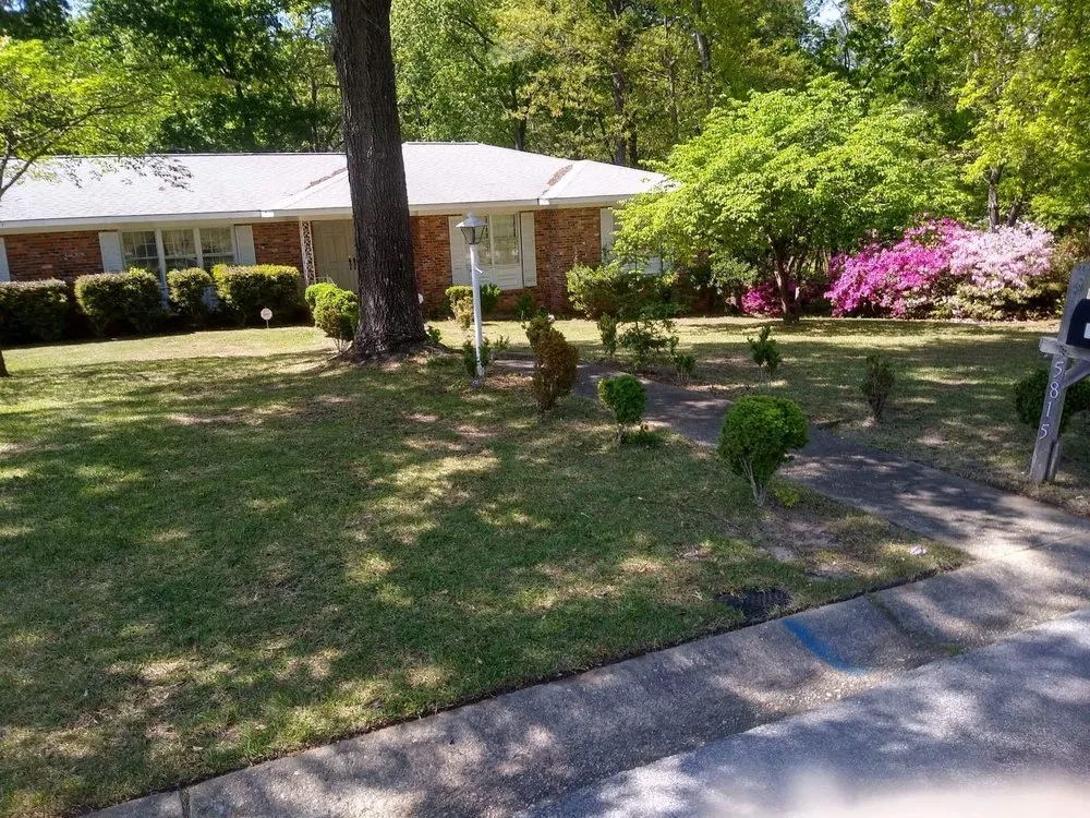 Top-rated residential landscaping for residential properties in Fayetteville, NC by Doc’s Lawn Care & Pressure Washing Service