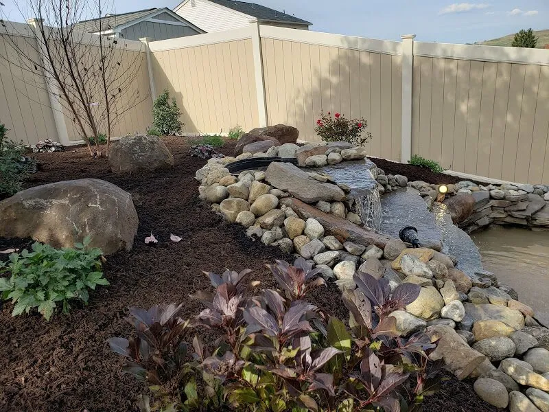 Professional lawn mowing service in Central Islip, NY - Doctor Green Landscaping