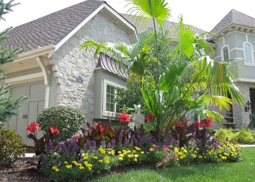 Expert lawn mowing service for homes across Stilwell, KS - Doctor's Lawn & Landscape