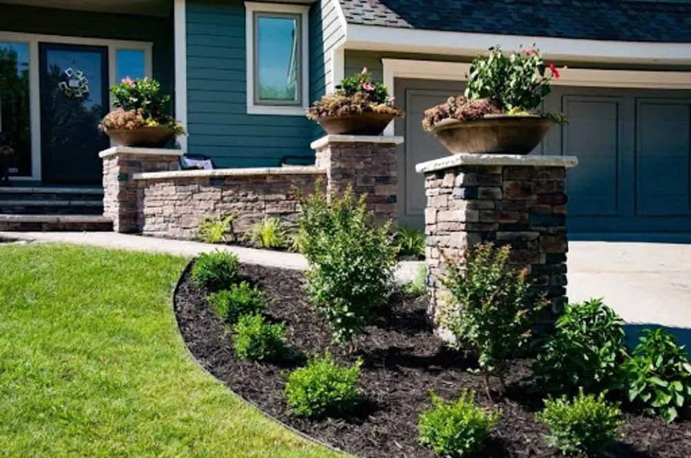 Custom landscaping services in Stilwell, KS - Doctor's Lawn & Landscape