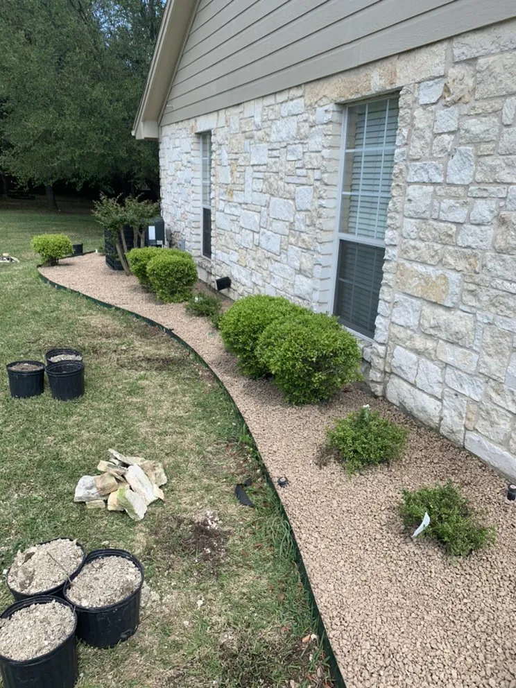 Trusted garden landscaping for beautiful yards in Waco, TX by Dodd's Lawn Care Service