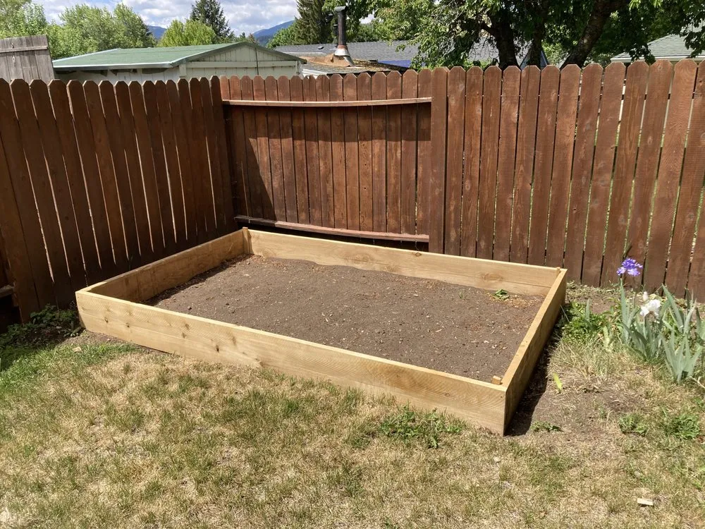 Top-rated residential landscaping for outdoor upgrades in Mount Shasta, CA by Dodge Maintenance