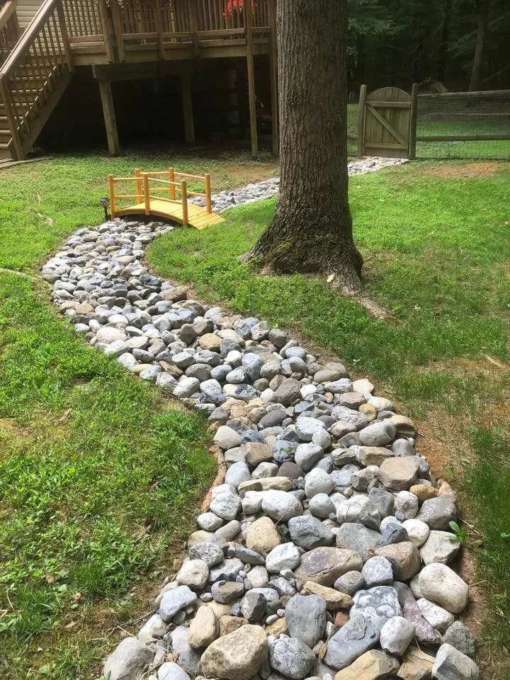 Trusted lawn care service experts serving Manassas, VA - Dogwood Landscaping And Construction Services