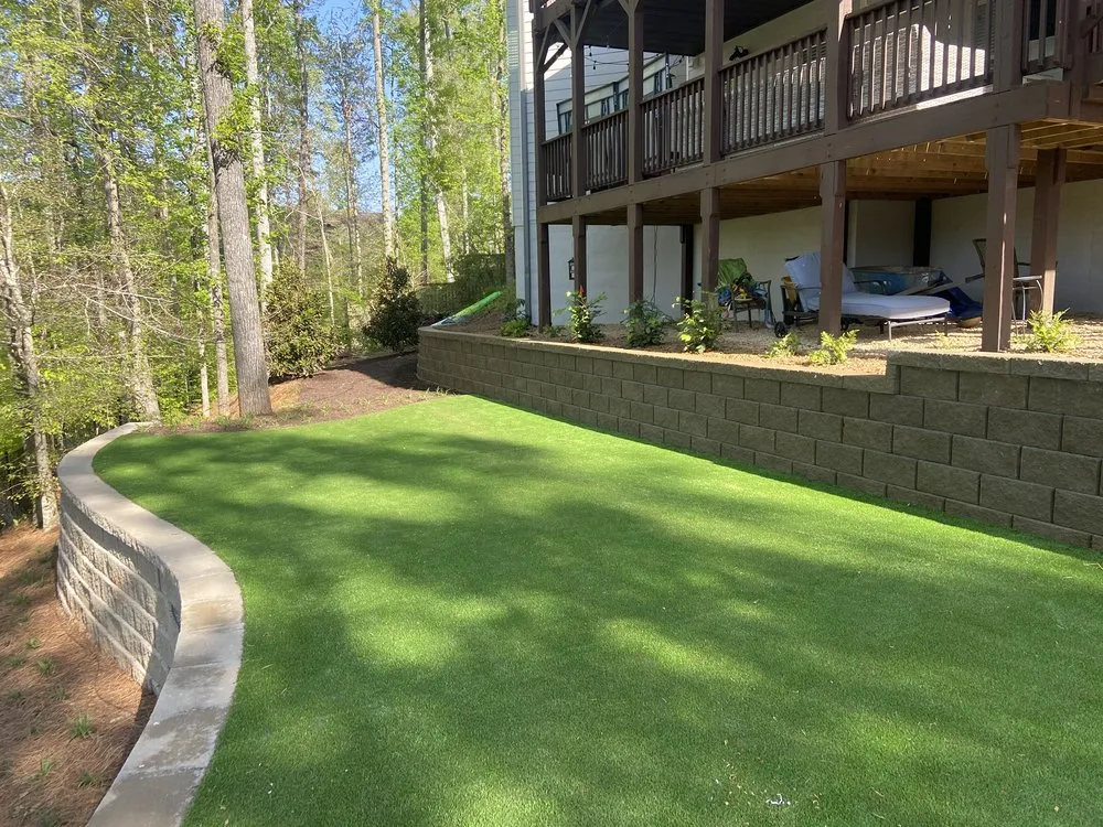 Custom residential landscaping in Dallas, GA - Dogwood Landscaping, Pools and Patios