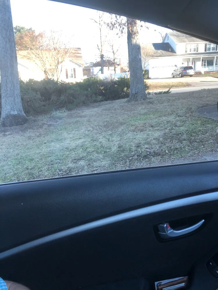 Local landscape design experts serving Fredericksburg, VA - Dogwood Lawns