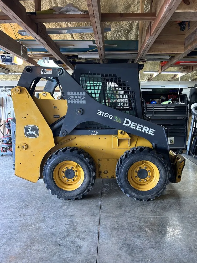 Local lawn care service for homes in Frankfort, IN by Doin’ It Wells Services