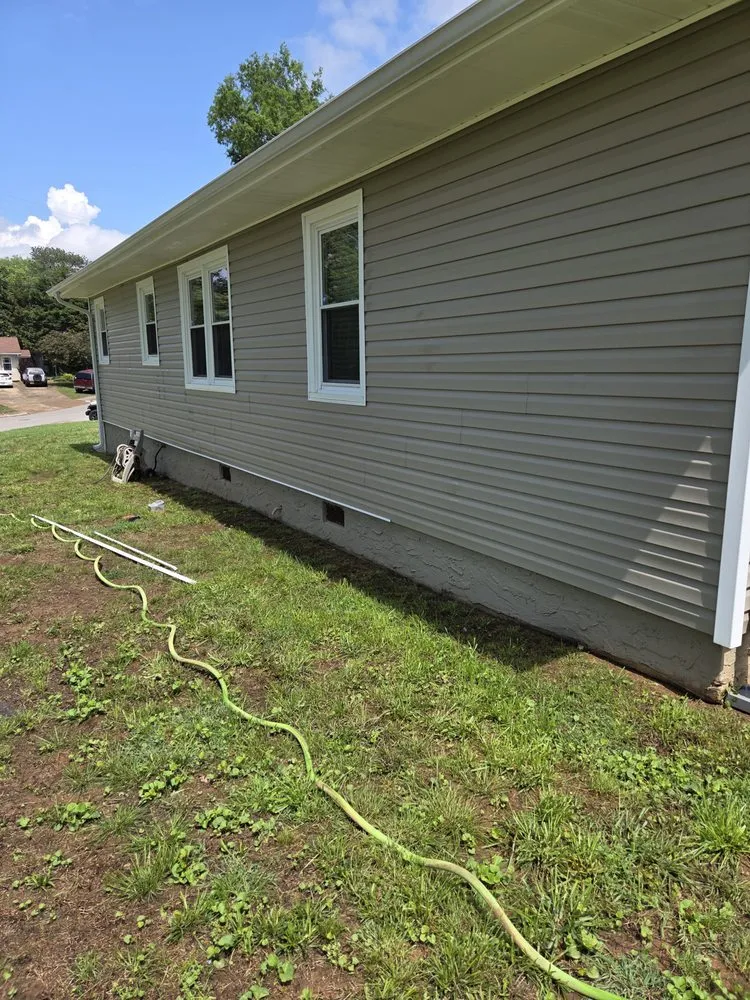 Trusted lawn mowing service in Florence, AL by Doitall Services