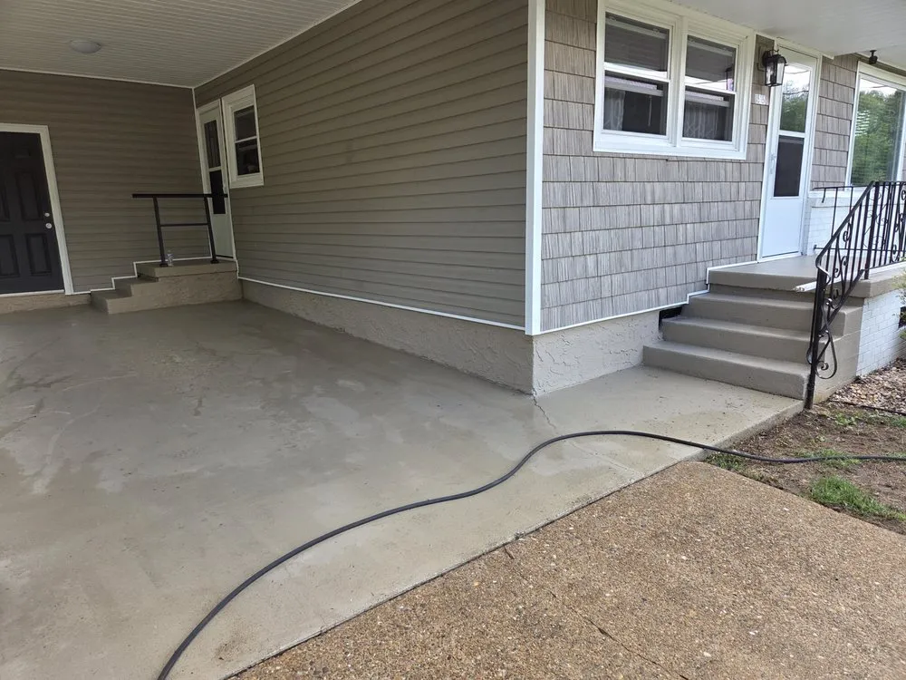 Local yard maintenance in Florence, AL by Doitall Services