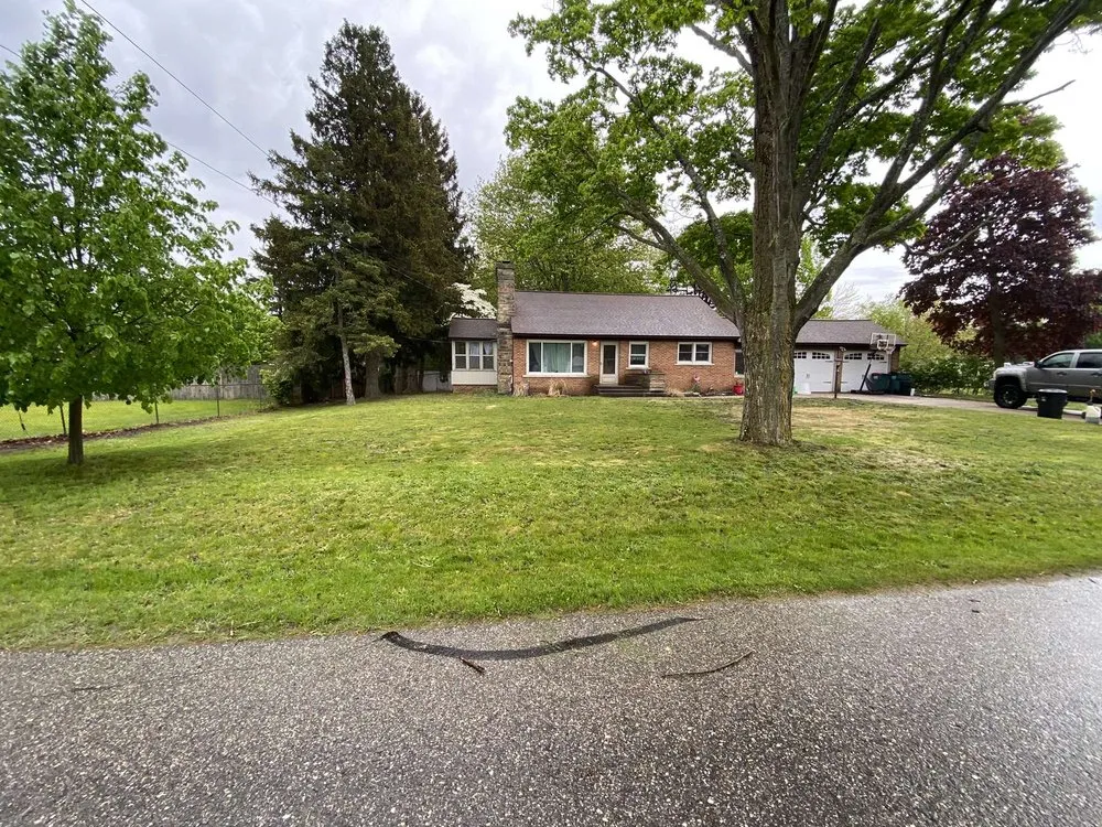 Expert yard cleanup service in Muskegon, MI by Dom N Gavin Lawn Service