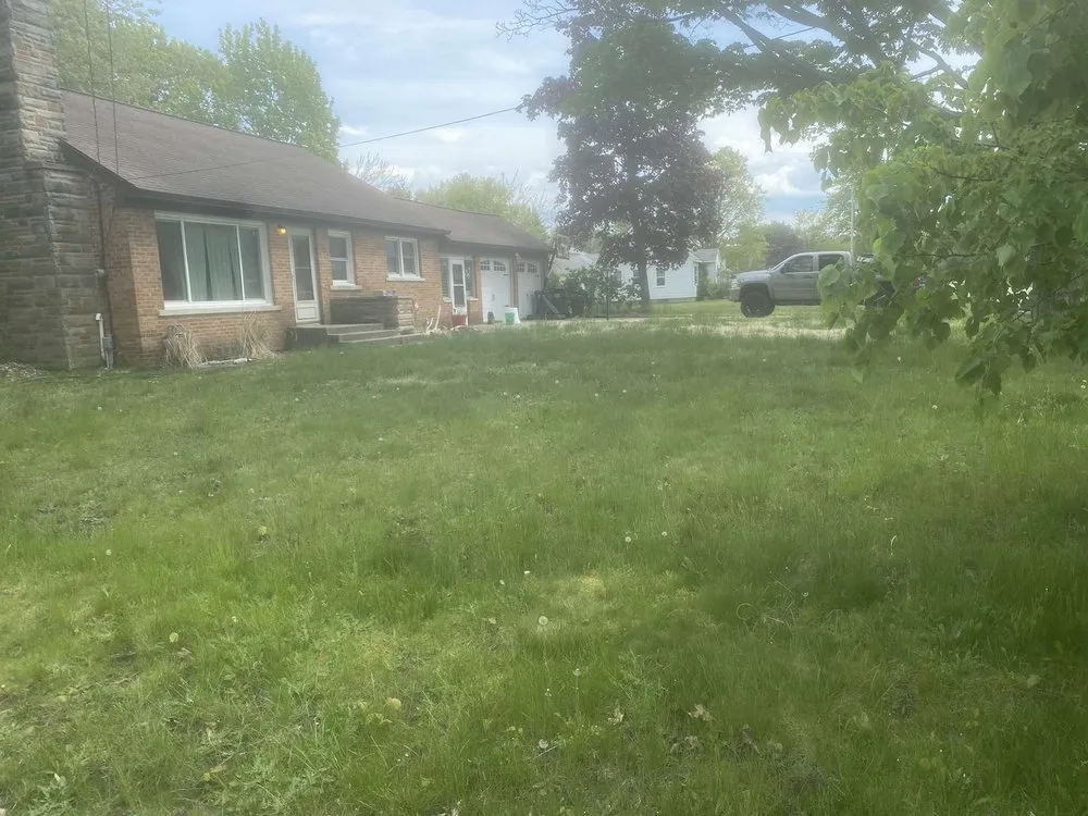 Top-rated lawn care service for beautiful yards in Muskegon, MI by Dom N Gavin Lawn Service