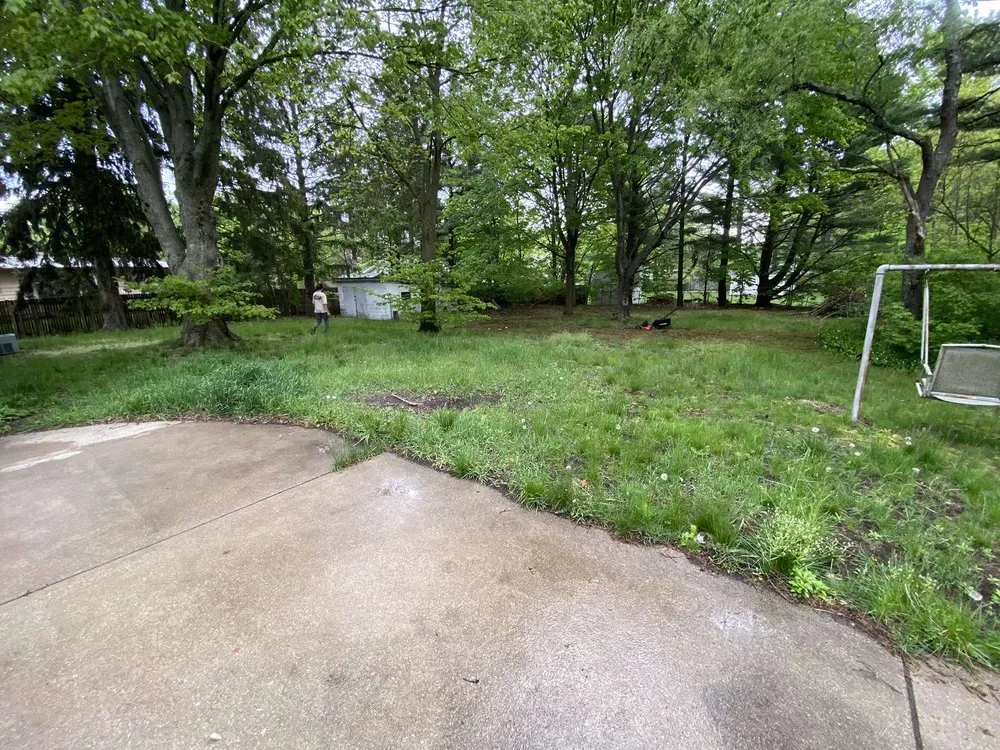 Custom yard cleanup service in Muskegon, MI - Dom N Gavin Lawn Service