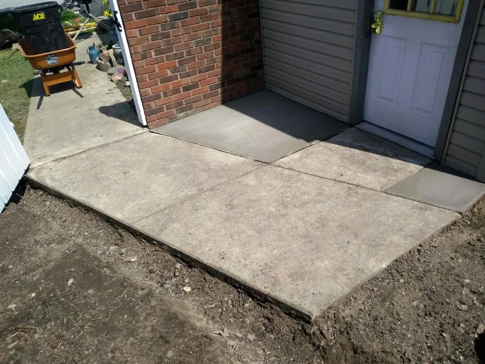 Custom residential landscaping experts serving Ooltewah, TN - Doman's Landscape and Construction