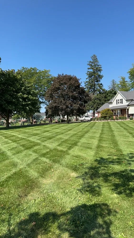 Professional landscape design experts serving St Clair, MI - Dombrowski Lawn Care