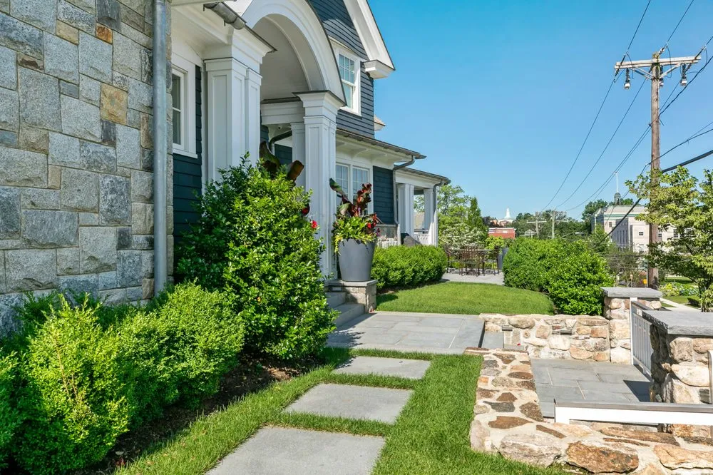 Custom landscape design experts serving New Rochelle, NY - Domenick Bulfamante and Sons