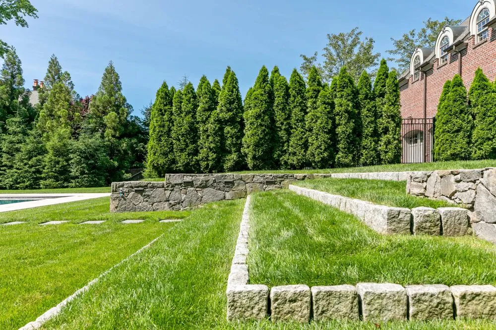 Custom residential landscaping experts serving New Rochelle, NY - Domenick Bulfamante and Sons