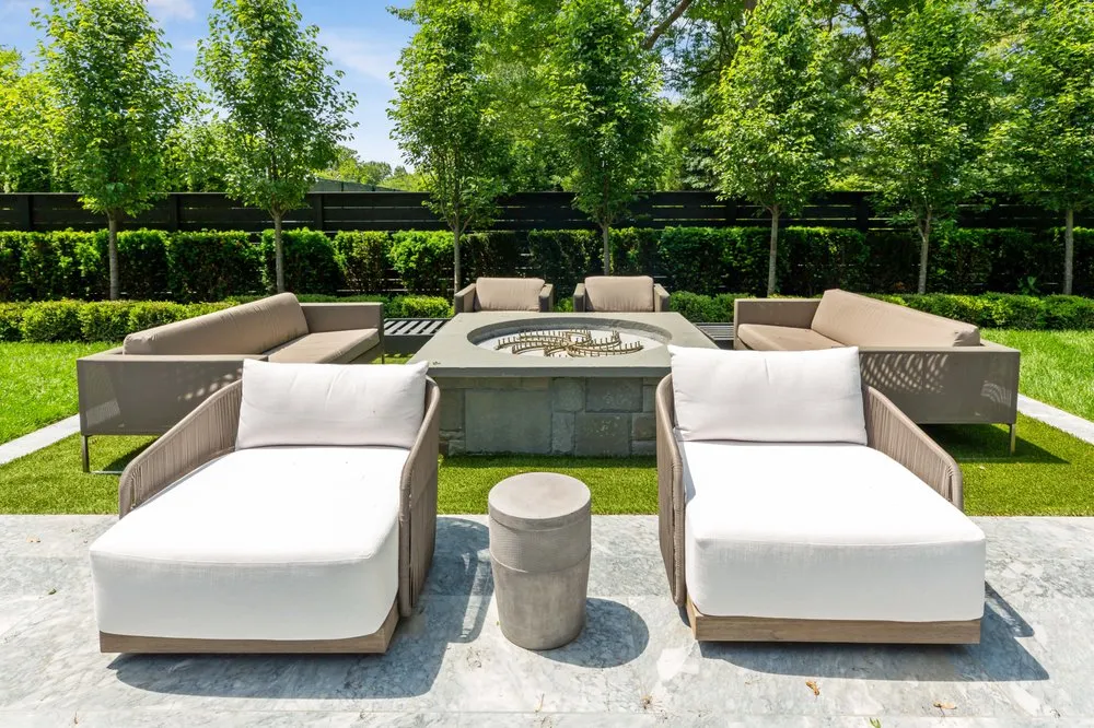 Top-rated lawn mowing service in New Rochelle, NY by Domenick Bulfamante and Sons