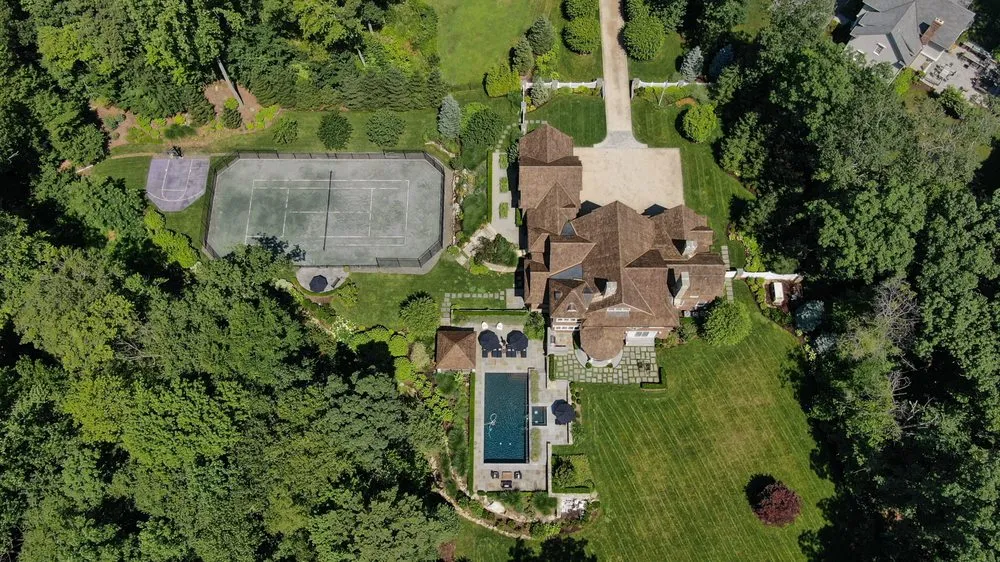 Top-rated landscaping services for beautiful yards in New Rochelle, NY by Domenick Bulfamante and Sons