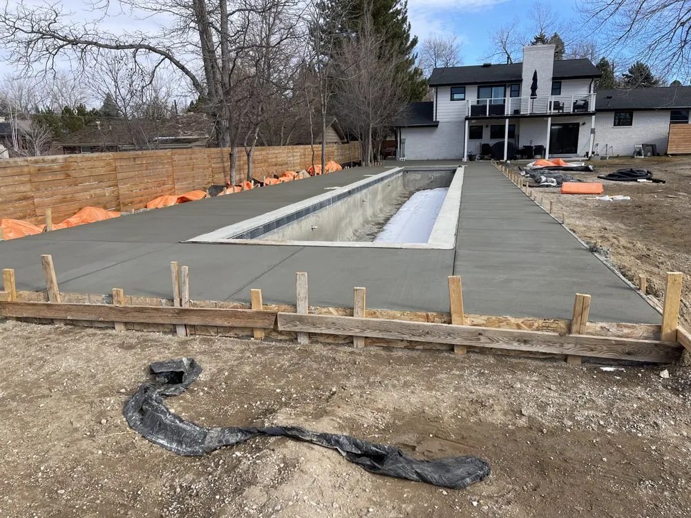 Reliable garden landscaping near you across Denver, CO - Dominating Landscapes and Designs