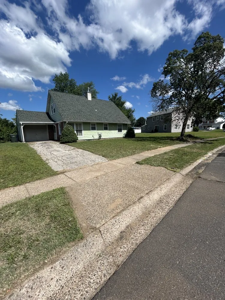 Top-rated landscape design experts serving Camden, NJ - Dominguez 4 Landscaping