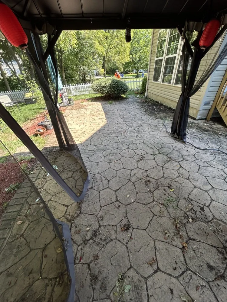 Affordable lawn mowing service experts serving Camden, NJ - Dominguez 4 Landscaping