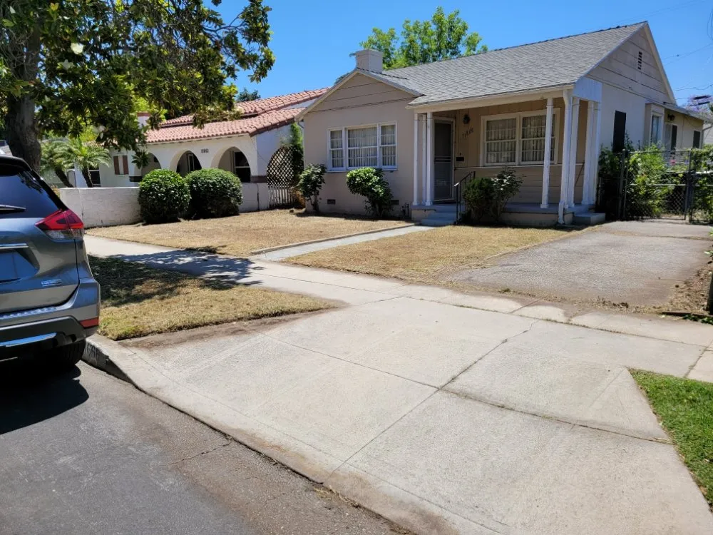 Expert lawn mowing service in Panorama City, CA - Dominguez Gardening Maintenance