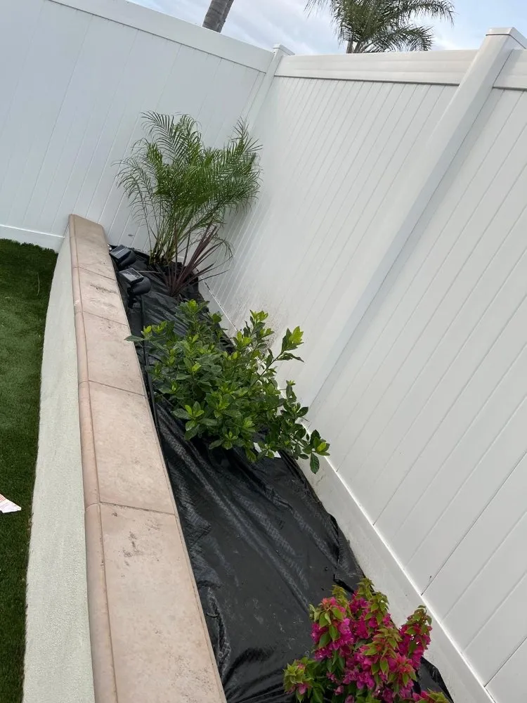 Reliable yard cleanup service in Fontana, CA - Dominguez Landscaping