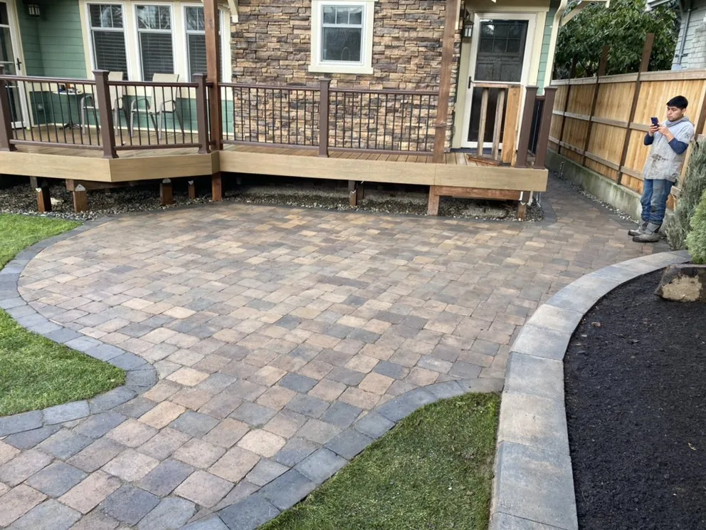 Local yard cleanup service in Tacoma, WA - Dominguez Landscaping Service