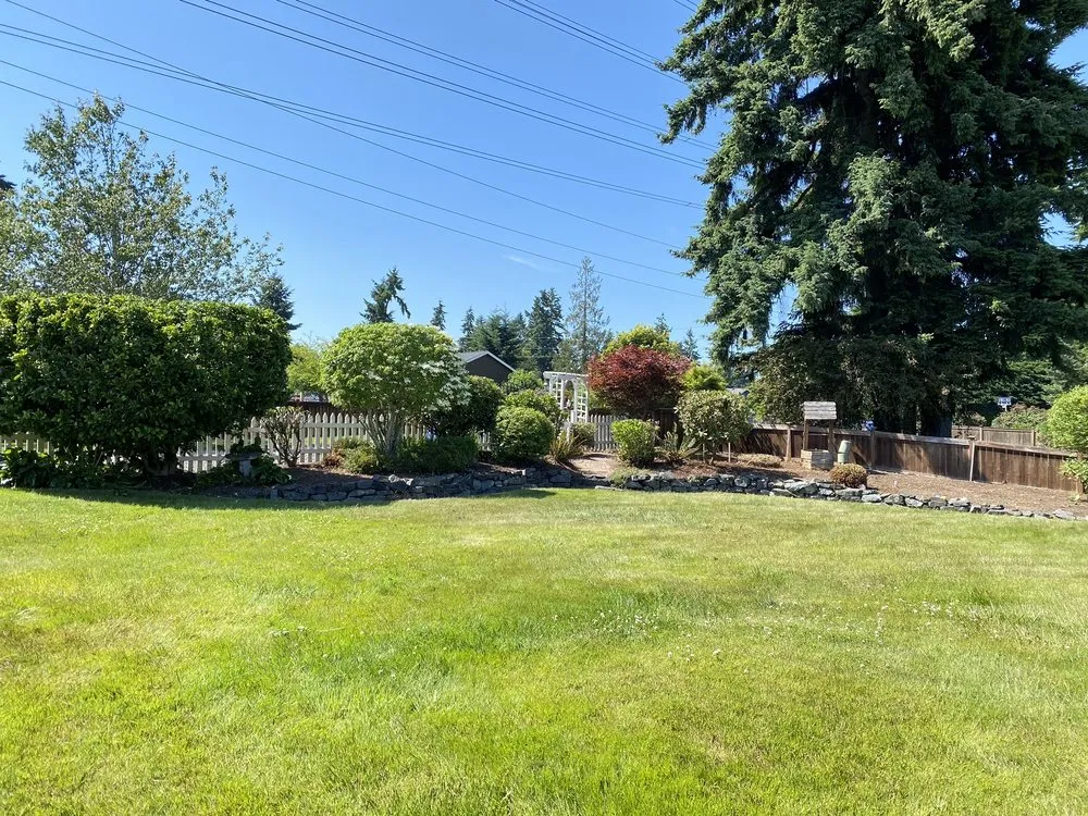 Local lawn mowing service in Tacoma, WA by Dominguez Landscaping Service