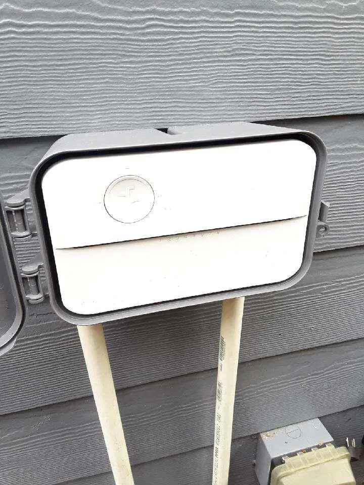 Reliable yard cleanup service experts serving Tacoma, WA - Dominguez Landscaping Service