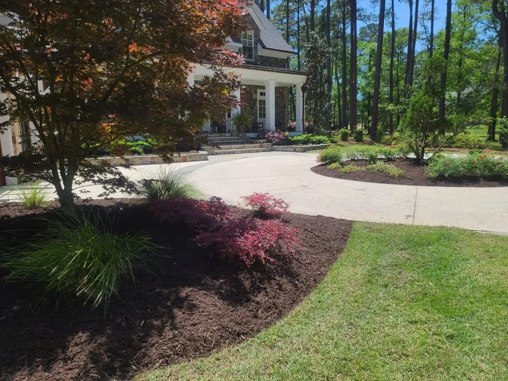 Top-rated lawn care service in Calabash, NC - Dominguez Lawn Care