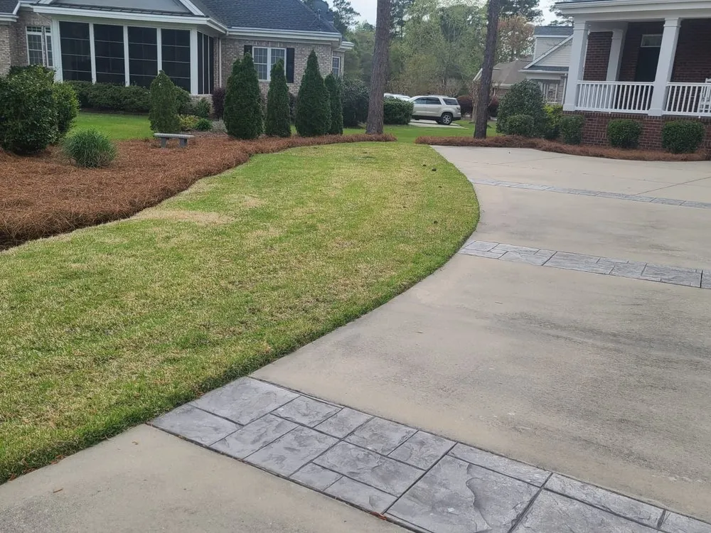 Affordable yard cleanup service experts serving Calabash, NC - Dominguez Lawn Care