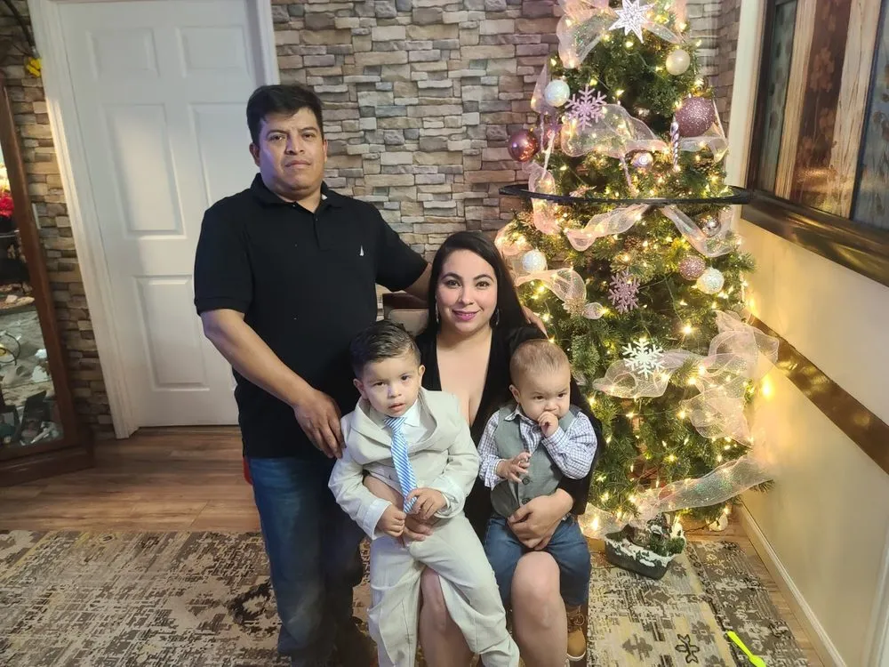 Affordable lawn mowing service for homes in Calabash, NC by Dominguez Lawn Care