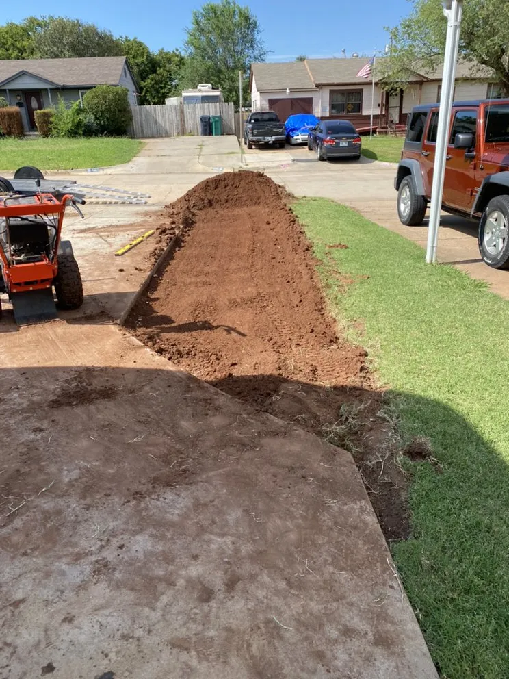 Affordable lawn care service in Del City, OK by Dominicks Landscapes