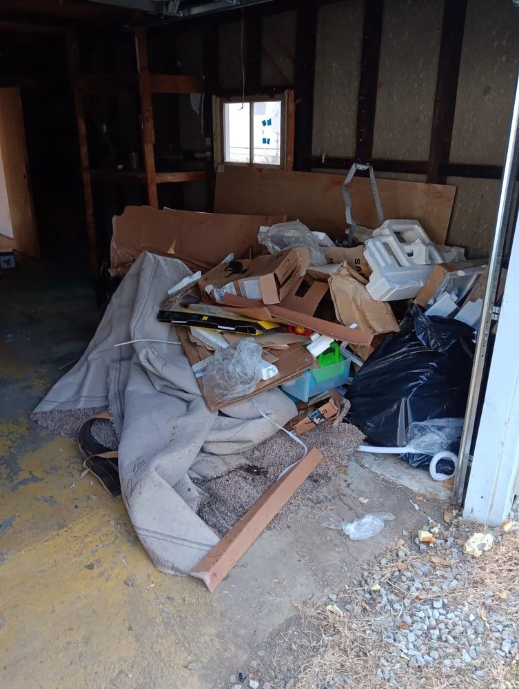 Local outdoor landscaping experts serving St. Louis, MO - Domo & CR Contracting