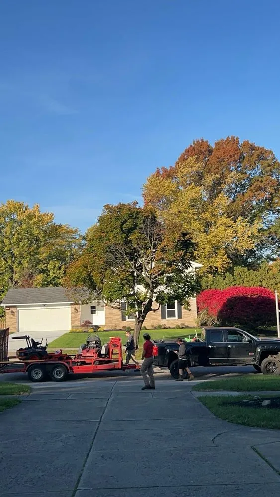 Custom lawn mowing service for year-round maintenance across Mentor, OH - Domonics Lawn Service