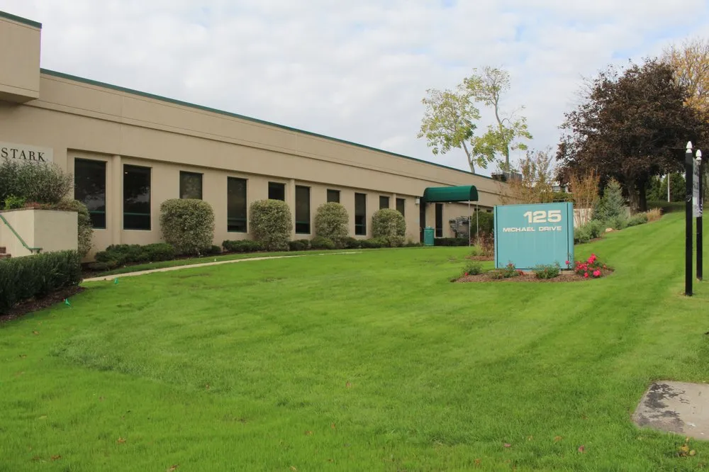 Local landscaping services experts serving Garden City Park, NY - Dom's Landscaping