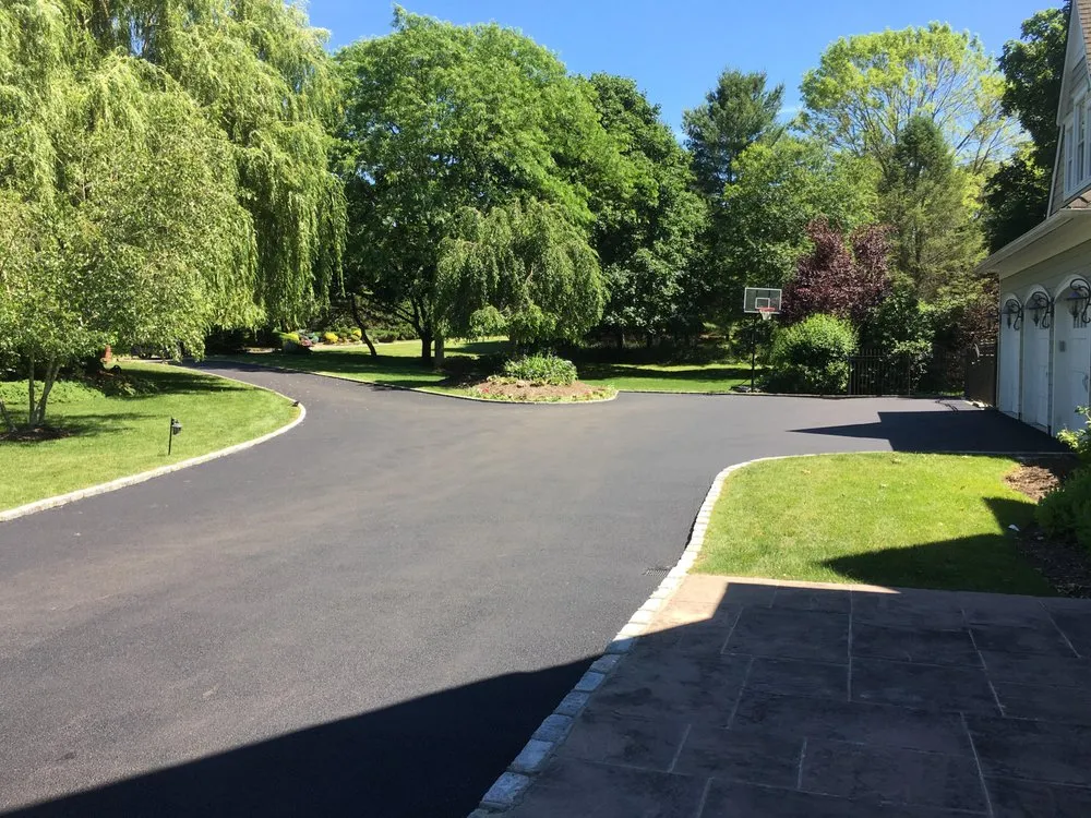 Affordable landscape design experts serving Garden City Park, NY - Dom's Landscaping