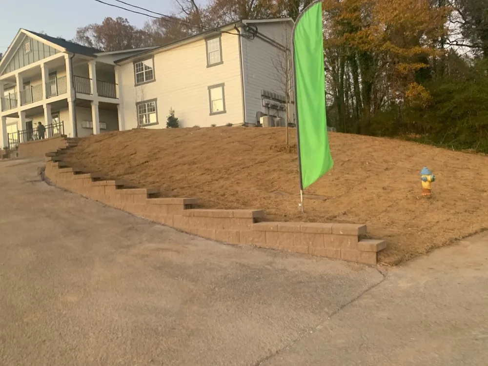 Custom landscape installation for year-round maintenance in Chattanooga, TN by Don Cele Landscaping