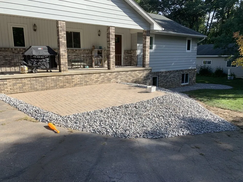 Expert lawn care service in Saint Cloud, MN by Don Green's Dirt Service