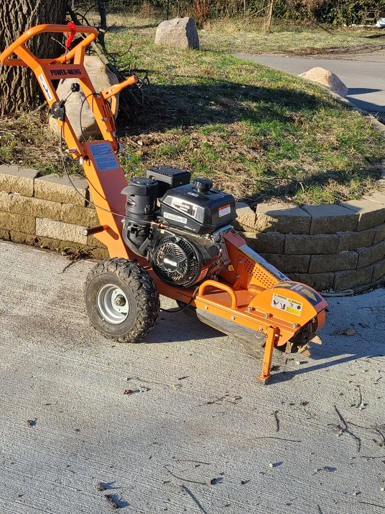 Professional outdoor landscaping experts serving Dayton, OH - Don Hunter Stump Removal
