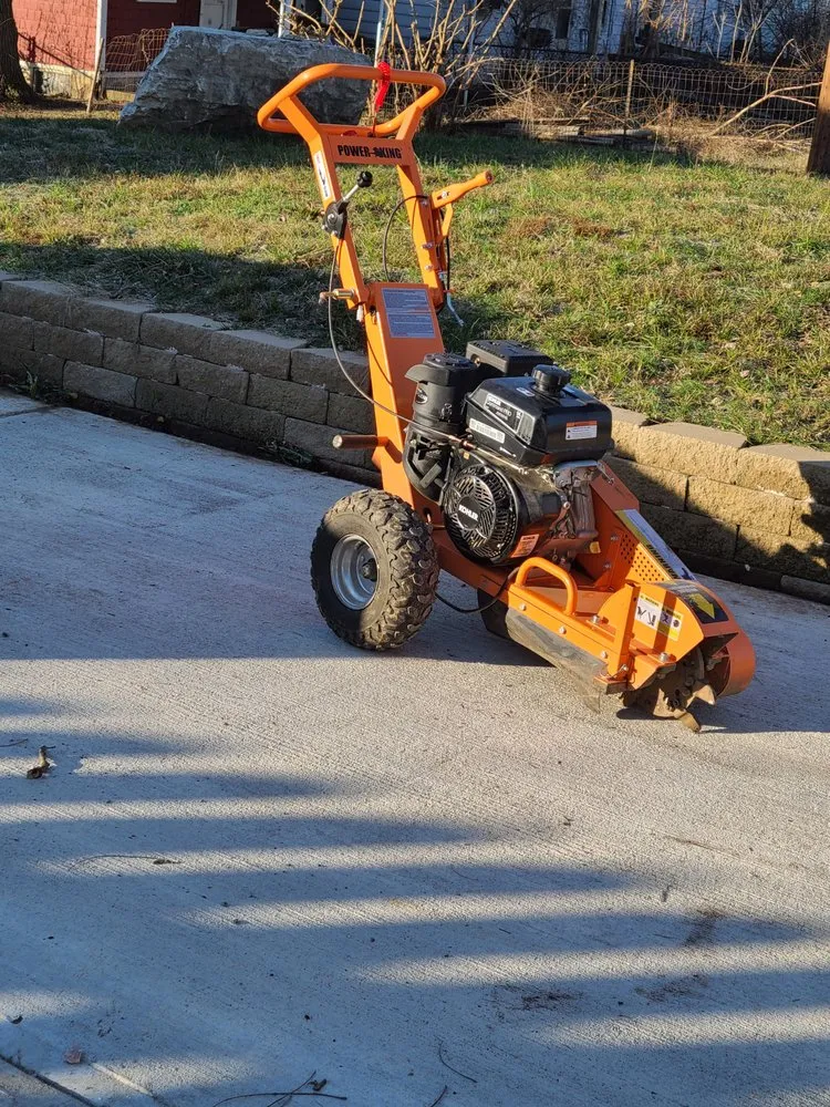Reliable lawn care service in Dayton, OH by Don Hunter Stump Removal