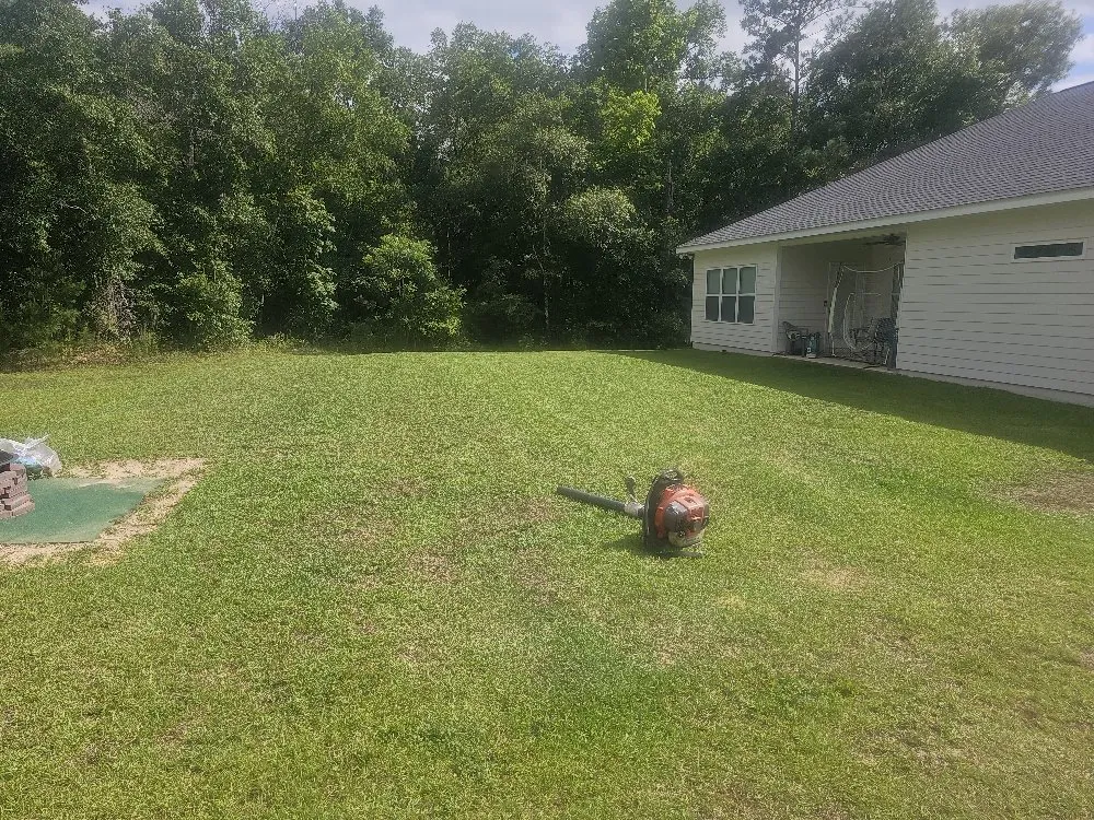Professional garden landscaping for year-round maintenance across White Springs, FL - Don Landscape
