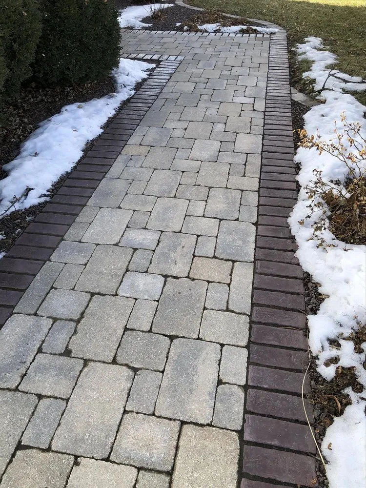 Top-rated landscaping services in Galesburg, IL by Don Owen Landscaping