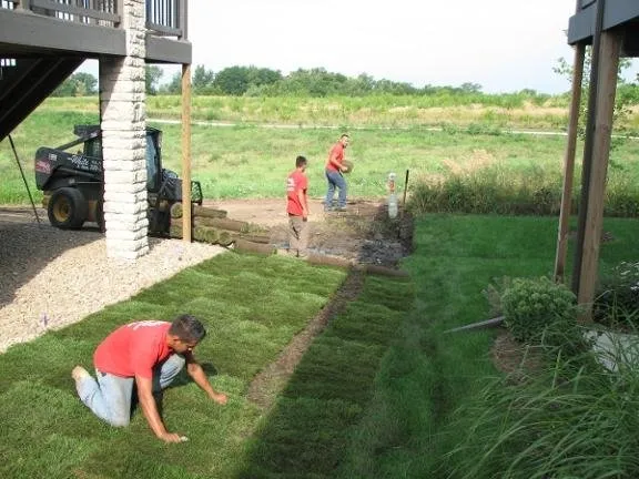 Professional residential landscaping for residential properties in Des Moines, IA by Don White & Son Sodding Contractors