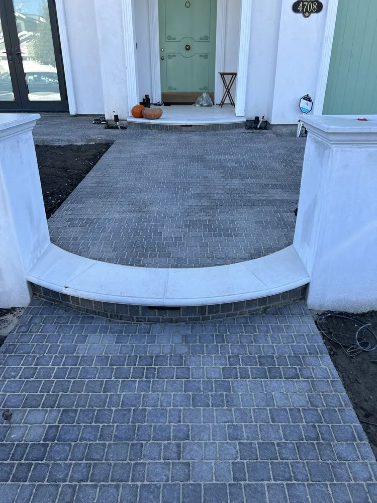 Expert residential landscaping experts serving Orange, CA - Don Williams Landscape & Trees