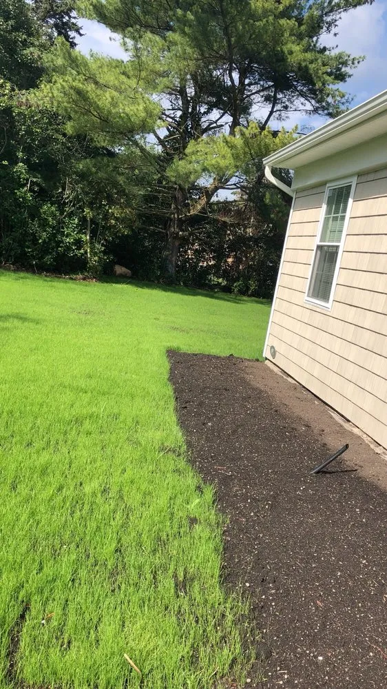 Expert yard cleanup service experts serving Manorville, NY - Donaldo Irrigation and Landscaping
