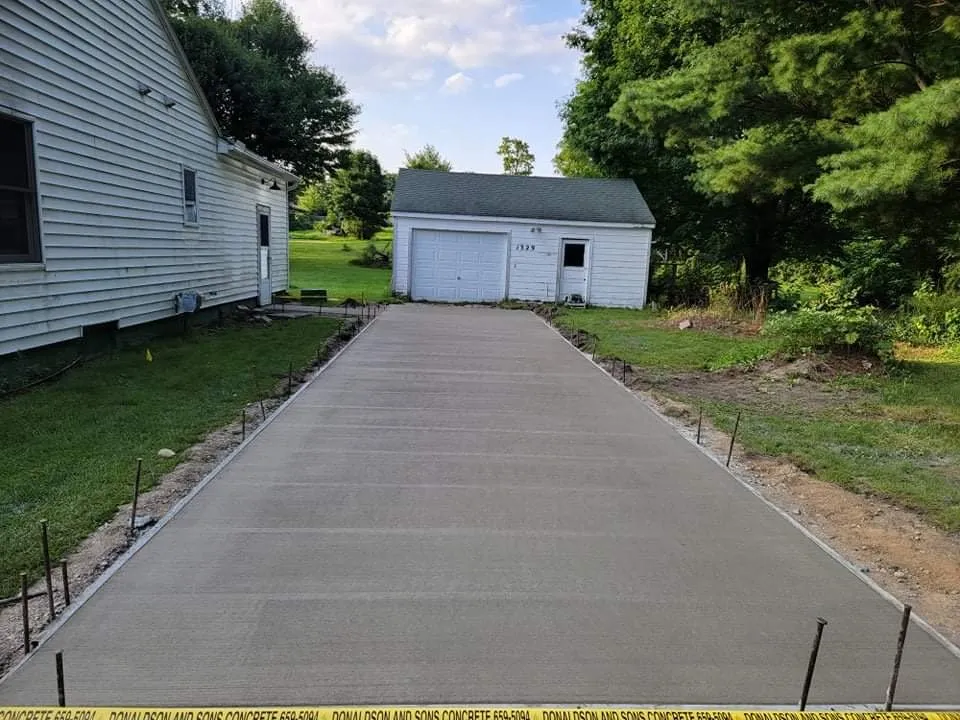 Top-rated lawn care service in Flushing, MI by Donaldson & Sons