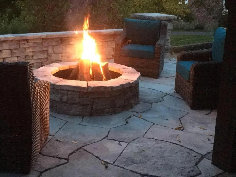 Custom lawn care service for homes in Finleyville, PA by Donas Outdoor Living