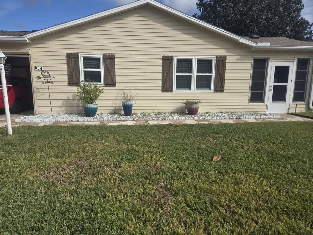 Professional yard cleanup service for beautiful yards in Fort MCcoy, FL by Done Right Handyman Services